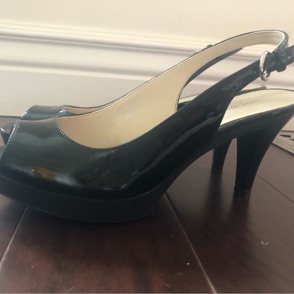 Nine West size 7.5 black patent leather sling backs - Picture 12 of 12